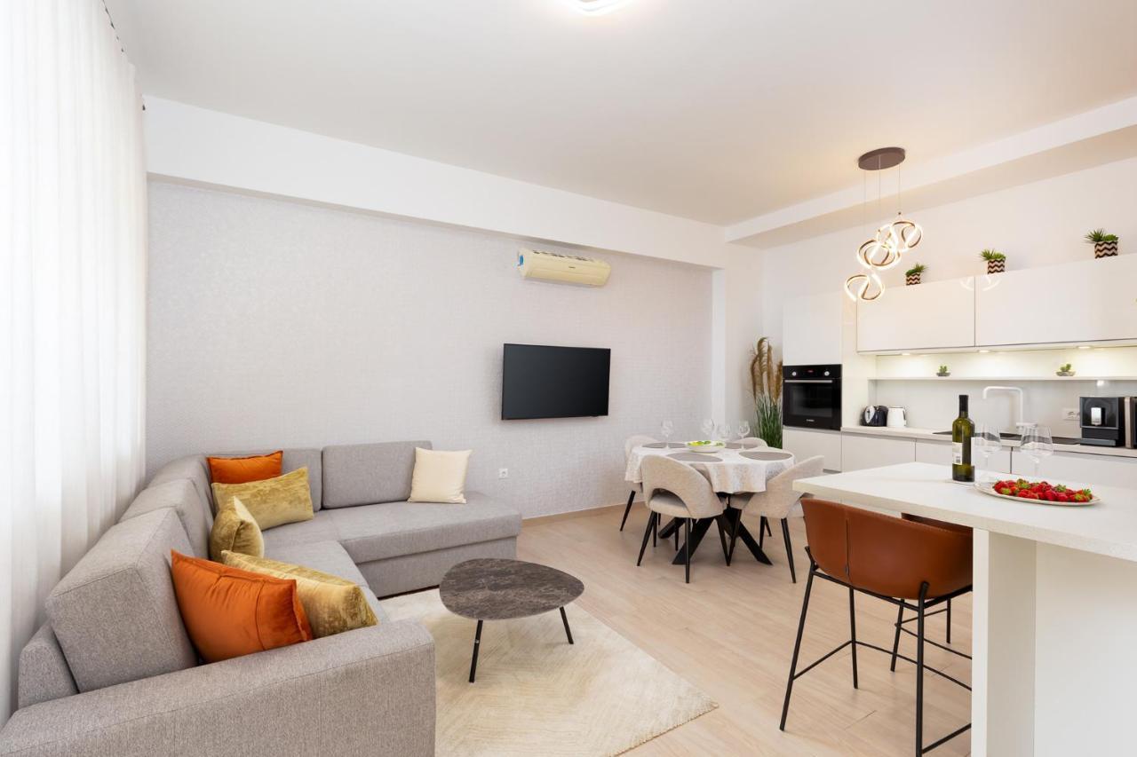 Stylish Apartment Mediterraneo Πόρετς Εξωτερικό φωτογραφία